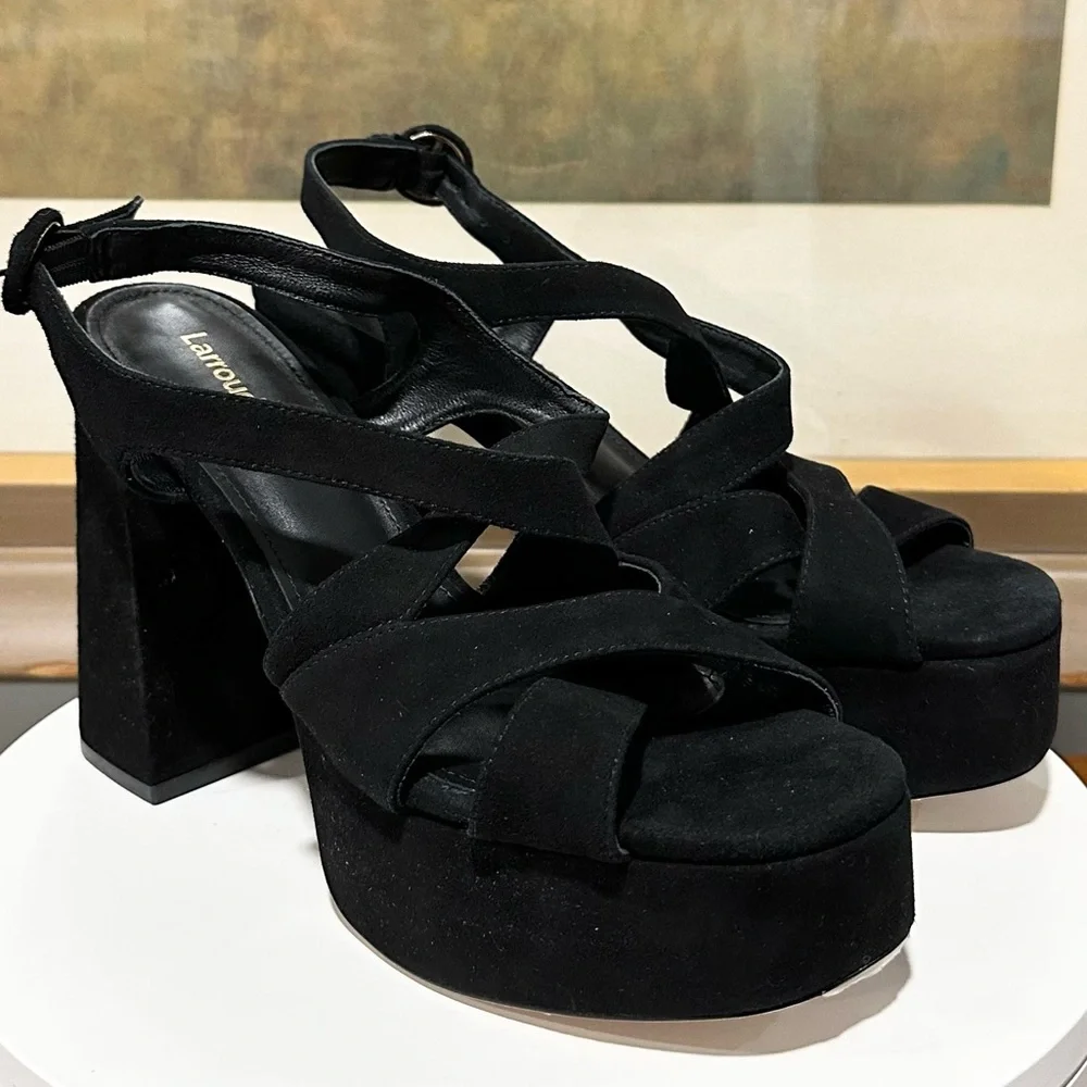 🌹LARROUDE🌹 Bee Platform Sandals Black Size: 8.5